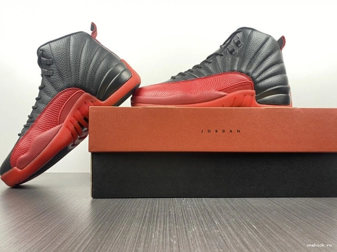 Rep Onekick (2016) 130690 002 Jordan Flu Game 12 Retro 0611
